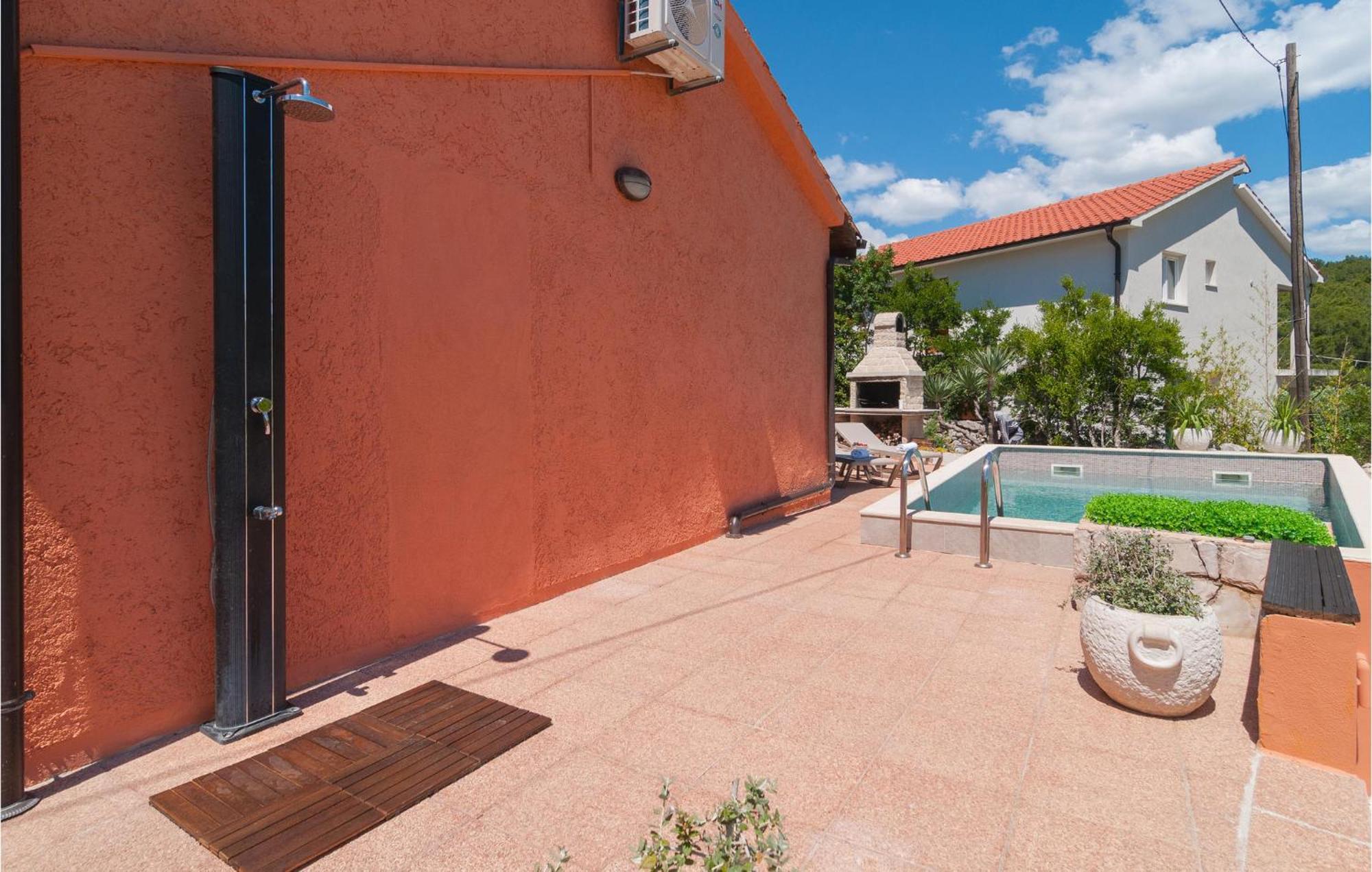 Cozy Home In Mudri Dolac With Kitchen Basina Exterior foto